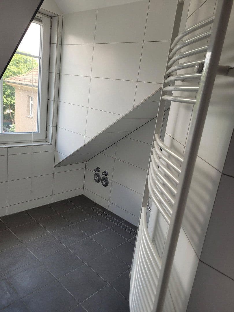 Pronájem bytu 5+1 112 m², Genovevastraße 6, Berlin, Berlín Pronájem bytu 5+1 112 m², Genovevastraße 6, Berlin, Berlín