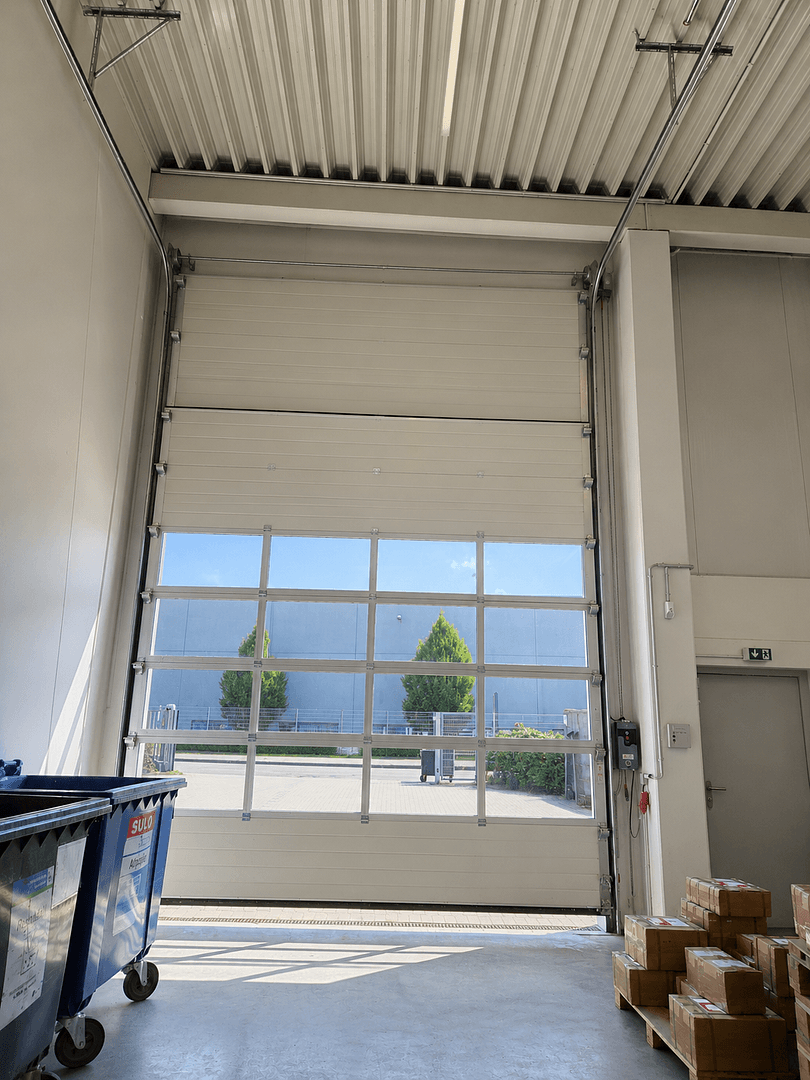 Prodej nebytového prostoru 3.295 m², Siek, Šlesvicko-Holštýnsko Prodej nebytového prostoru 3.295 m², Siek, Šlesvicko-Holštýnsko