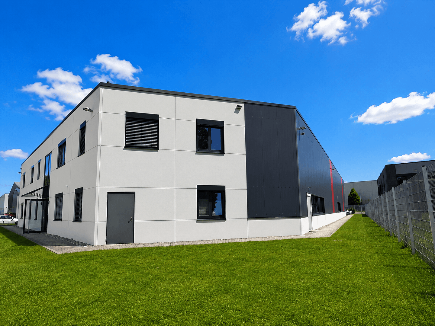 Prodej nebytového prostoru 3.295 m², Siek, Šlesvicko-Holštýnsko Prodej nebytového prostoru 3.295 m², Siek, Šlesvicko-Holštýnsko