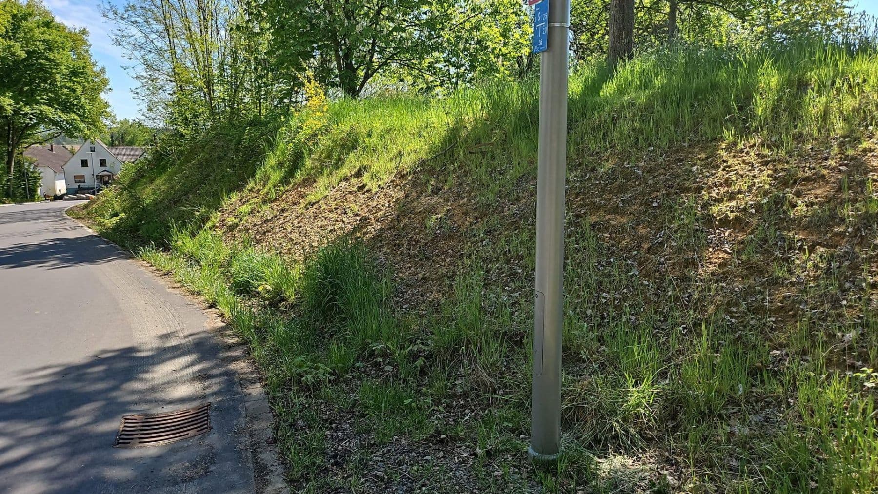 Prodej pozemku 726 m², Hauptstraße 26, Busenhausen, Porýní-Falc Prodej pozemku 726 m², Hauptstraße 26, Busenhausen, Porýní-Falc