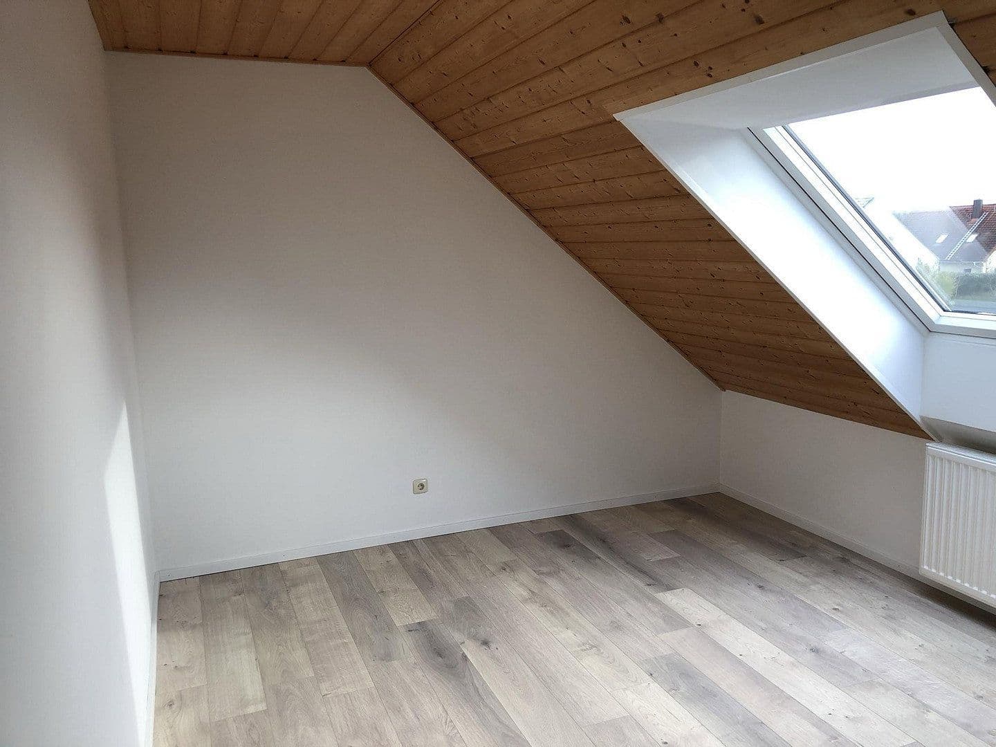 Pronájem bytu 6+1 107 m², Schillerstraße 35, Pöttmes, Bavorsko Pronájem bytu 6+1 107 m², Schillerstraße 35, Pöttmes, Bavorsko