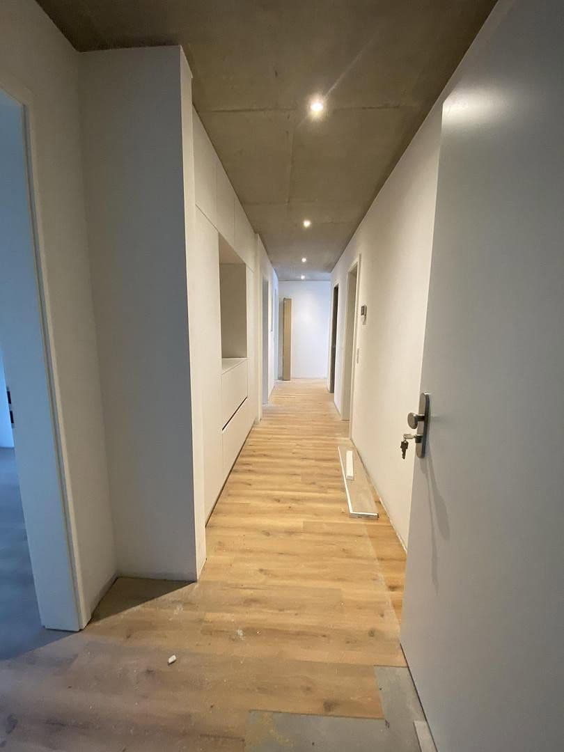 Pronájem bytu 3+1 90 m², Niederstotzingen, Bádensko-Württembersko Pronájem bytu 3+1 90 m², Niederstotzingen, Bádensko-Württembersko