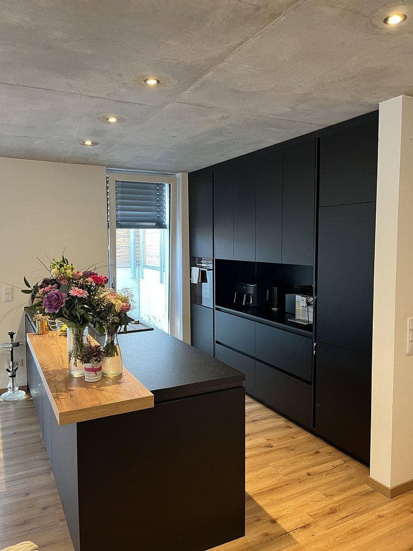 Pronájem bytu 3+1 90 m², Niederstotzingen, Bádensko-Württembersko Pronájem bytu 3+1 90 m², Niederstotzingen, Bádensko-Württembersko
