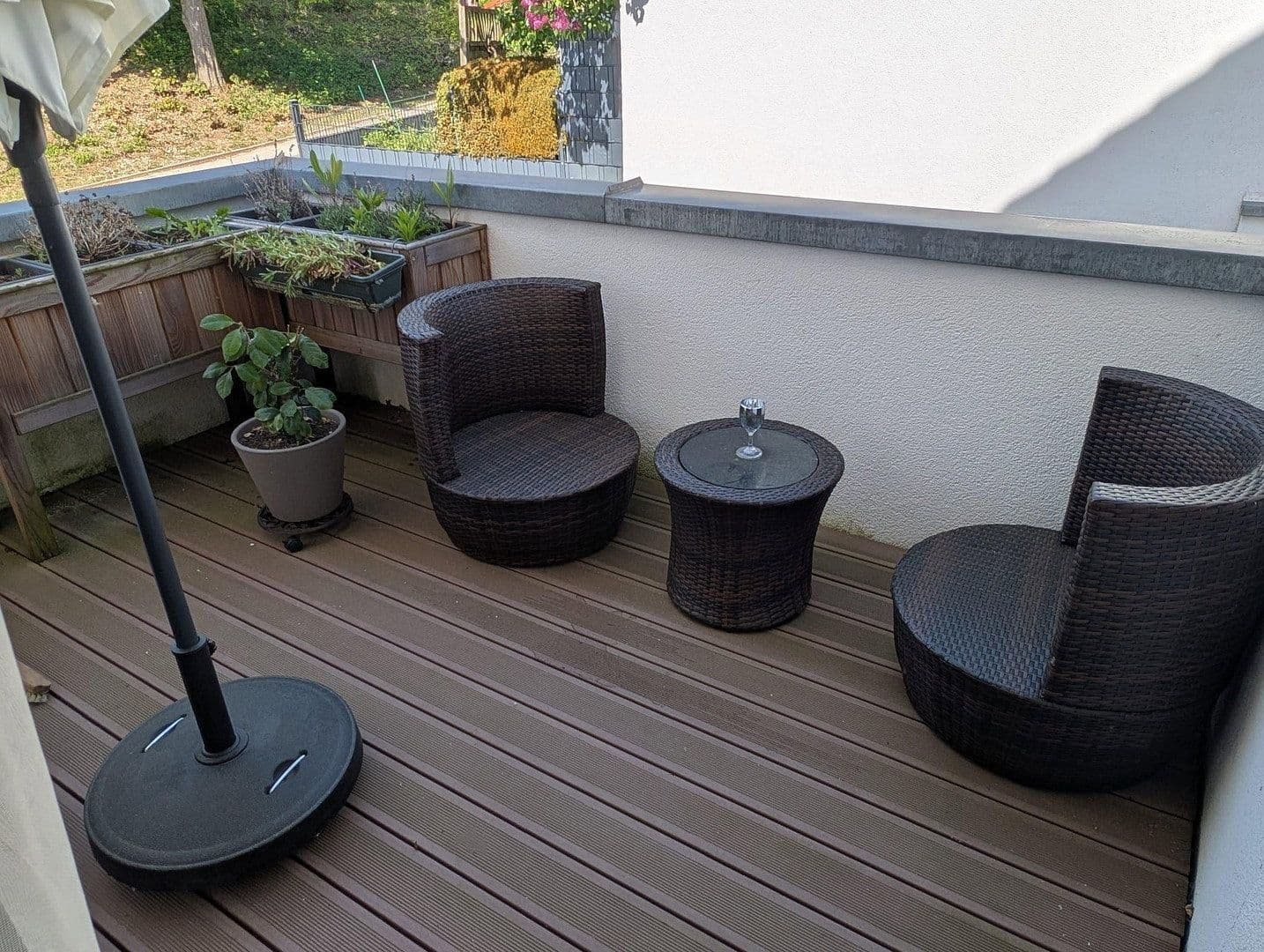 Pronájem bytu 3+1 90 m², Niederstotzingen, Bádensko-Württembersko Pronájem bytu 3+1 90 m², Niederstotzingen, Bádensko-Württembersko