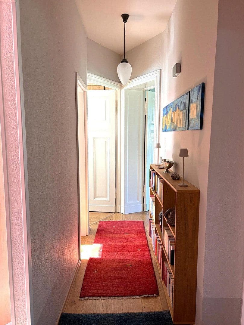 Prodej bytu 5+1 104 m², Berlin, Berlín Prodej bytu 5+1 104 m², Berlin, Berlín