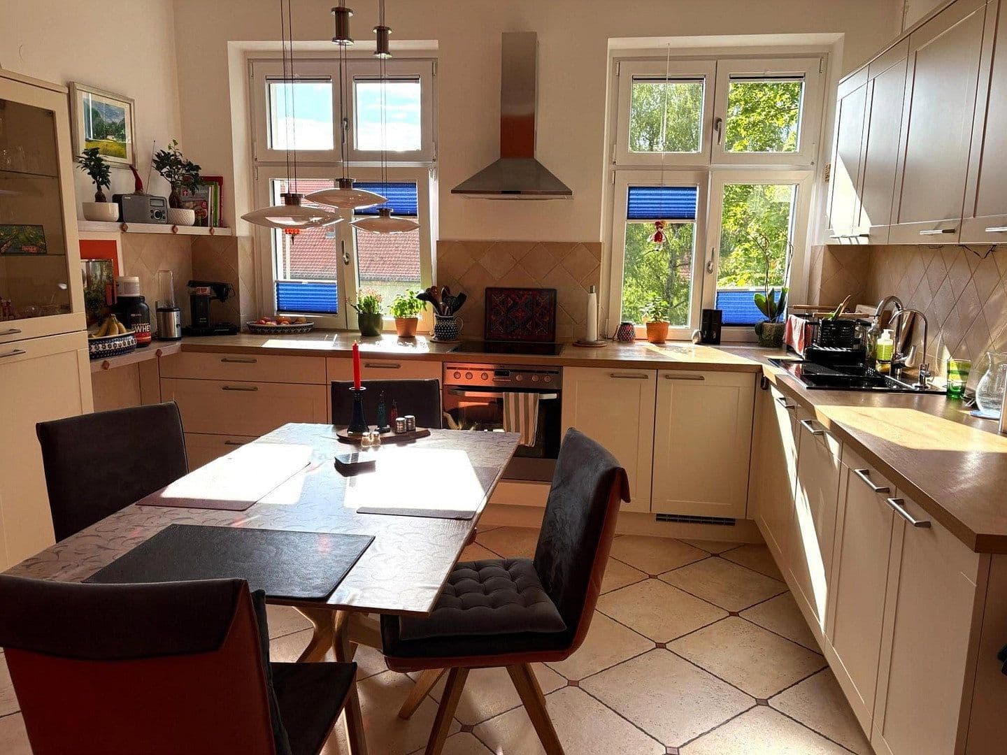 Prodej bytu 5+1 104 m², Berlin, Berlín Prodej bytu 5+1 104 m², Berlin, Berlín