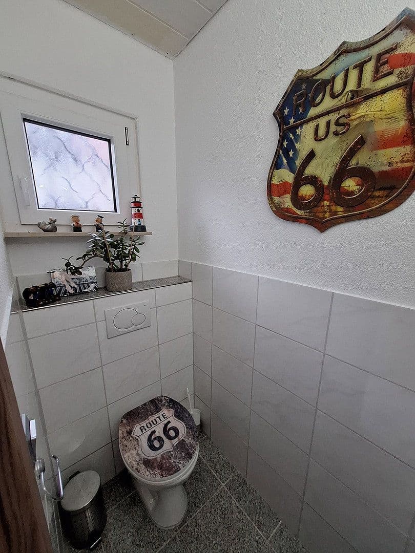 Prodej domu 96 m², pozemek 145 m², Tamm, Bádensko-Württembersko Prodej domu 96 m², pozemek 145 m², Tamm, Bádensko-Württembersko