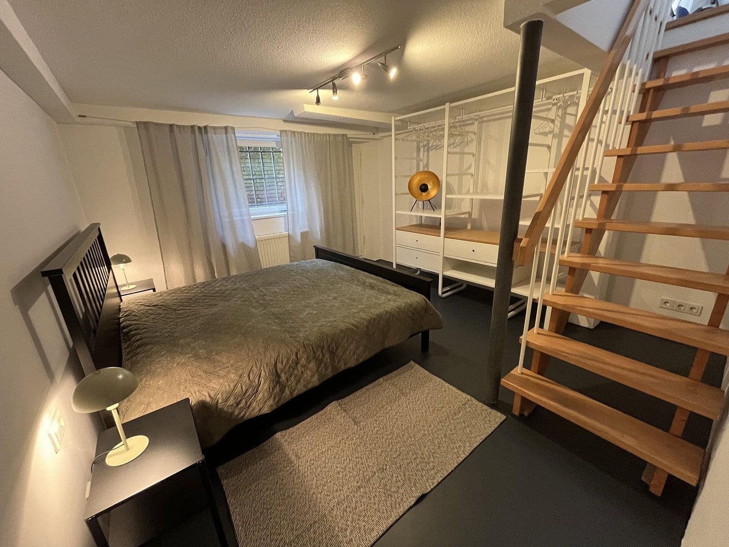 Pronájem bytu 3+1 79 m², Krefeld, Severní Porýní-Vestfálsko Pronájem bytu 3+1 79 m², Krefeld, Severní Porýní-Vestfálsko