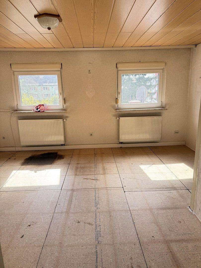 Prodej domu 84 m², pozemek 395 m², Hardtstraße 19, Bruchsal, Bádensko-Württembersko Prodej domu 84 m², pozemek 395 m², Hardtstraße 19, Bruchsal, Bádensko-Württembersko