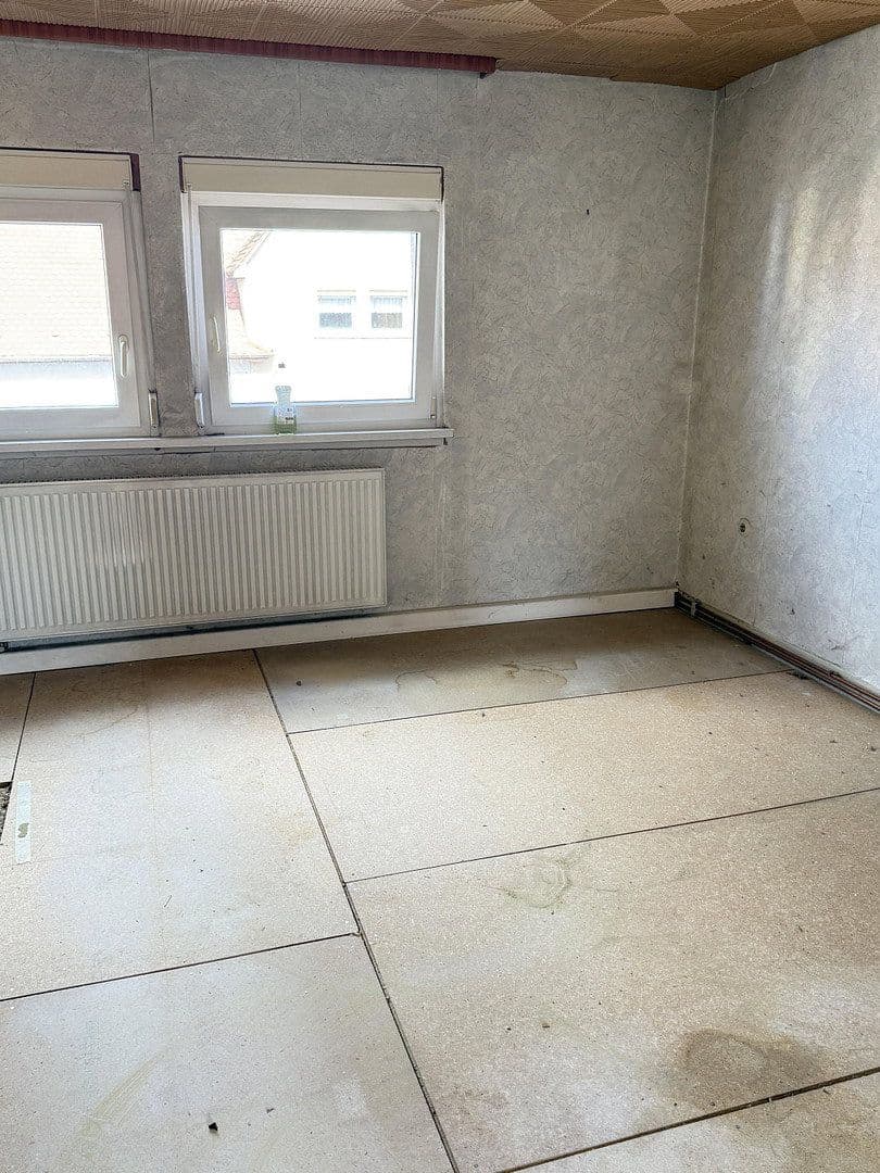 Prodej domu 84 m², pozemek 395 m², Hardtstraße 19, Bruchsal, Bádensko-Württembersko Prodej domu 84 m², pozemek 395 m², Hardtstraße 19, Bruchsal, Bádensko-Württembersko