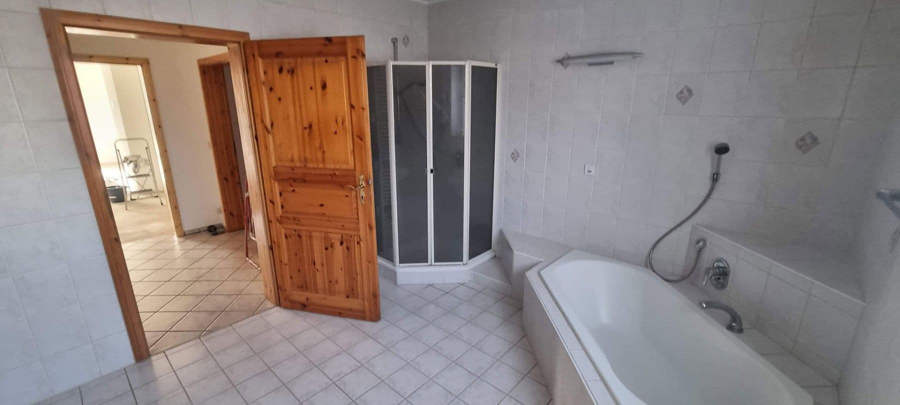 Prodej domu 250 m², pozemek 911 m², Leezen, Šlesvicko-Holštýnsko Prodej domu 250 m², pozemek 911 m², Leezen, Šlesvicko-Holštýnsko