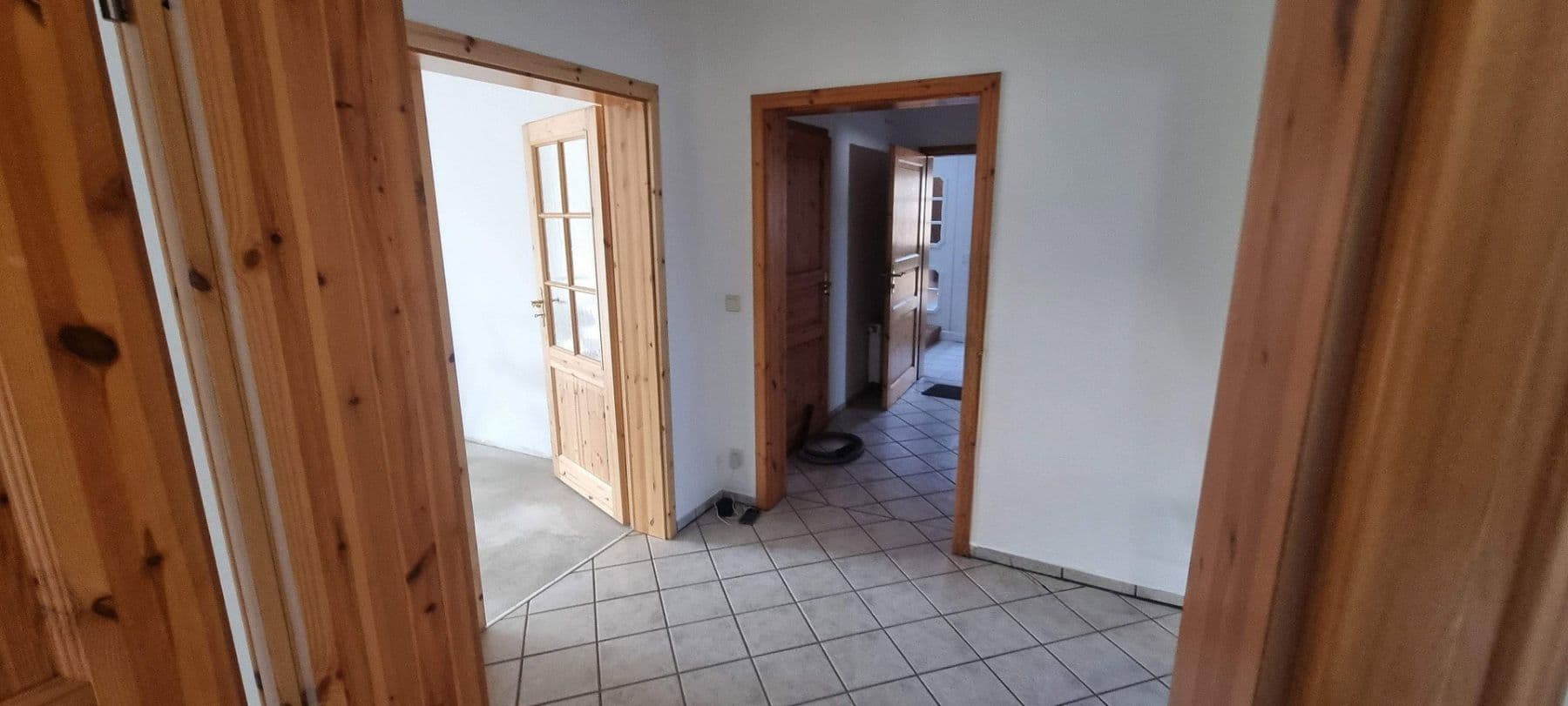 Prodej domu 250 m², pozemek 911 m², Leezen, Šlesvicko-Holštýnsko Prodej domu 250 m², pozemek 911 m², Leezen, Šlesvicko-Holštýnsko