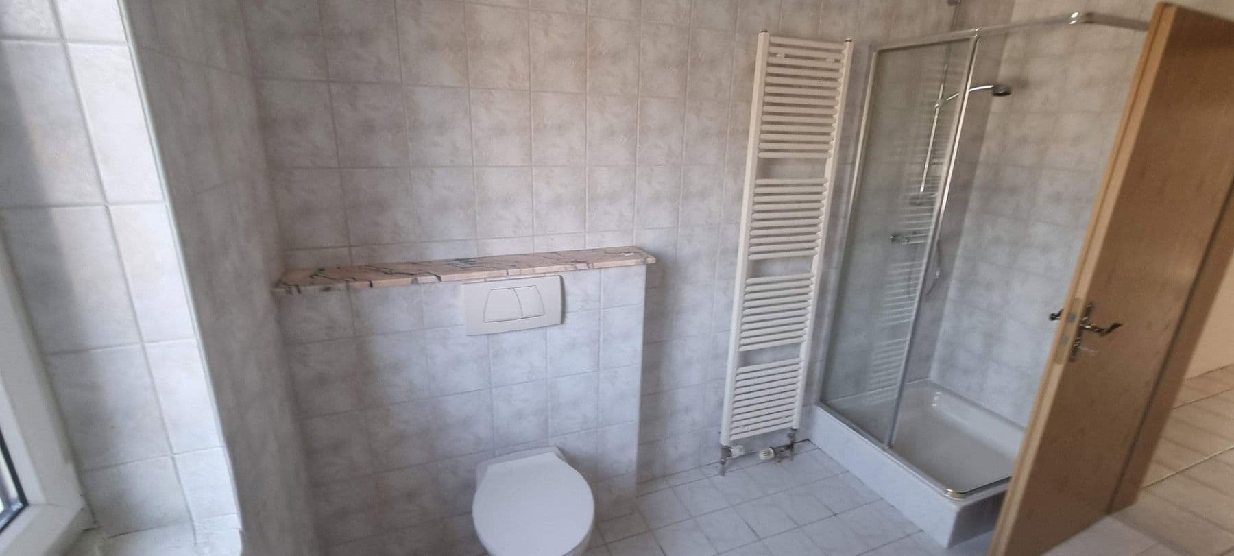 Prodej domu 250 m², pozemek 911 m², Leezen, Šlesvicko-Holštýnsko Prodej domu 250 m², pozemek 911 m², Leezen, Šlesvicko-Holštýnsko