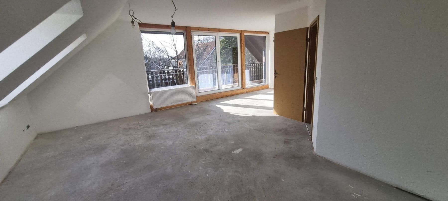 Prodej domu 250 m², pozemek 911 m², Leezen, Šlesvicko-Holštýnsko Prodej domu 250 m², pozemek 911 m², Leezen, Šlesvicko-Holštýnsko