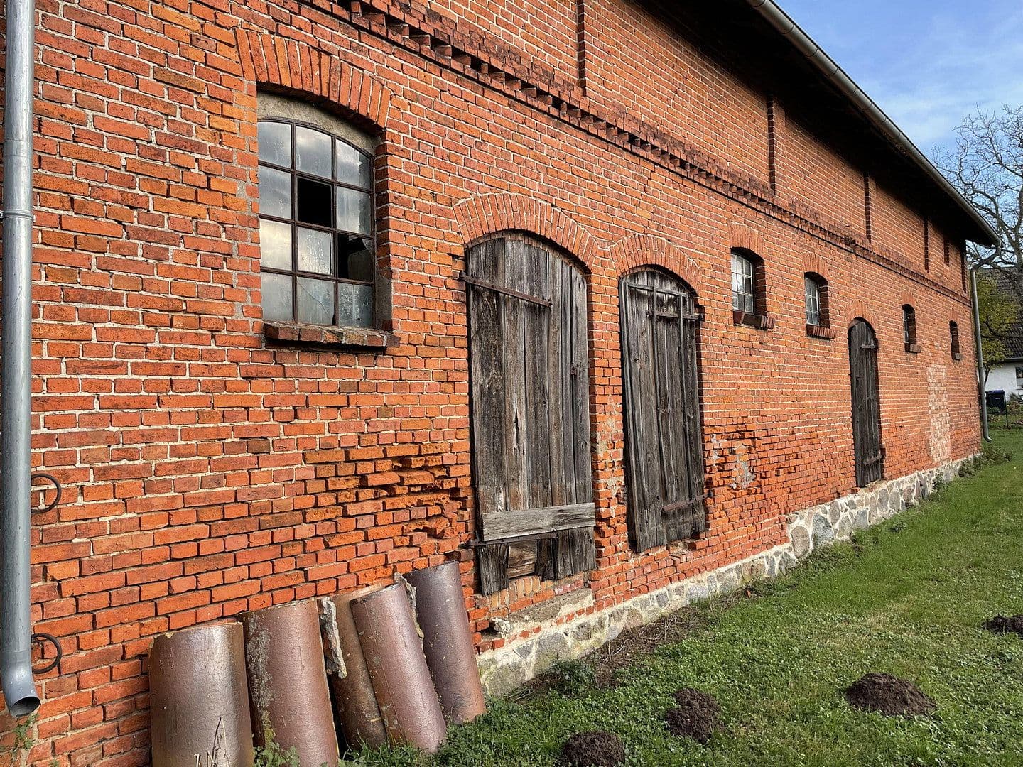 Prodej domu 300 m², pozemek 1.058 m², Dorfstrasse, Penzlin, Mecklenburg-Vorpommern Prodej domu 300 m², pozemek 1.058 m², Dorfstrasse, Penzlin, Mecklenburg-Vorpommern
