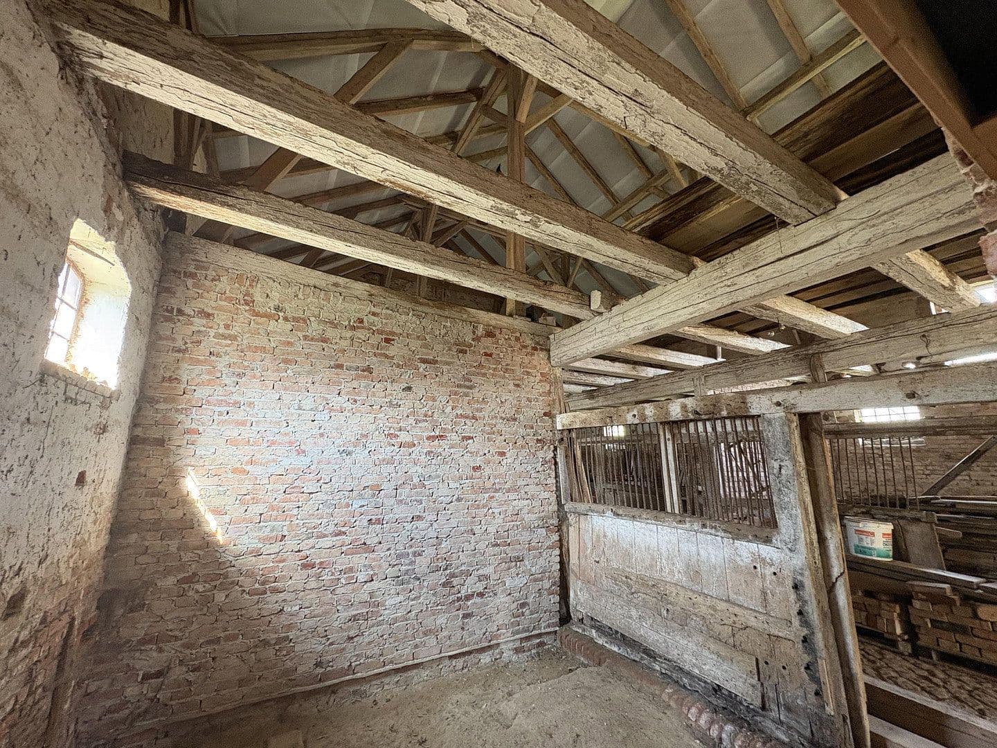 Prodej domu 300 m², pozemek 1.058 m², Dorfstrasse, Penzlin, Mecklenburg-Vorpommern Prodej domu 300 m², pozemek 1.058 m², Dorfstrasse, Penzlin, Mecklenburg-Vorpommern