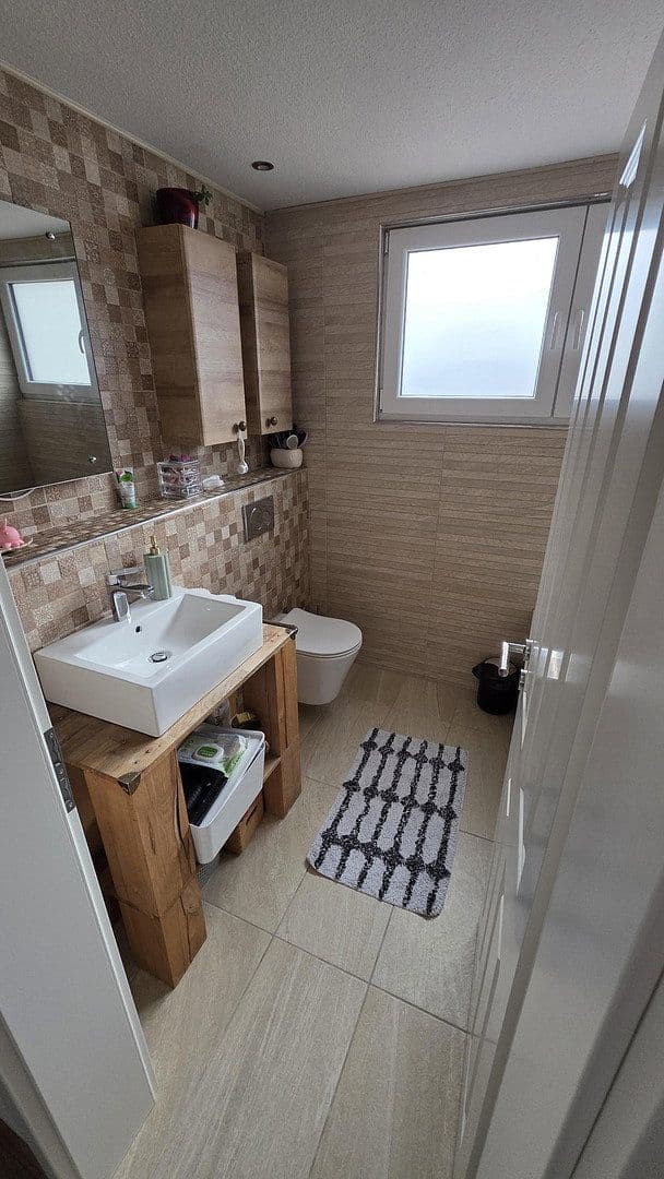 Prodej domu 96 m², pozemek 380 m², Neustadt an der Weinstraße, Porýní-Falc Prodej domu 96 m², pozemek 380 m², Neustadt an der Weinstraße, Porýní-Falc