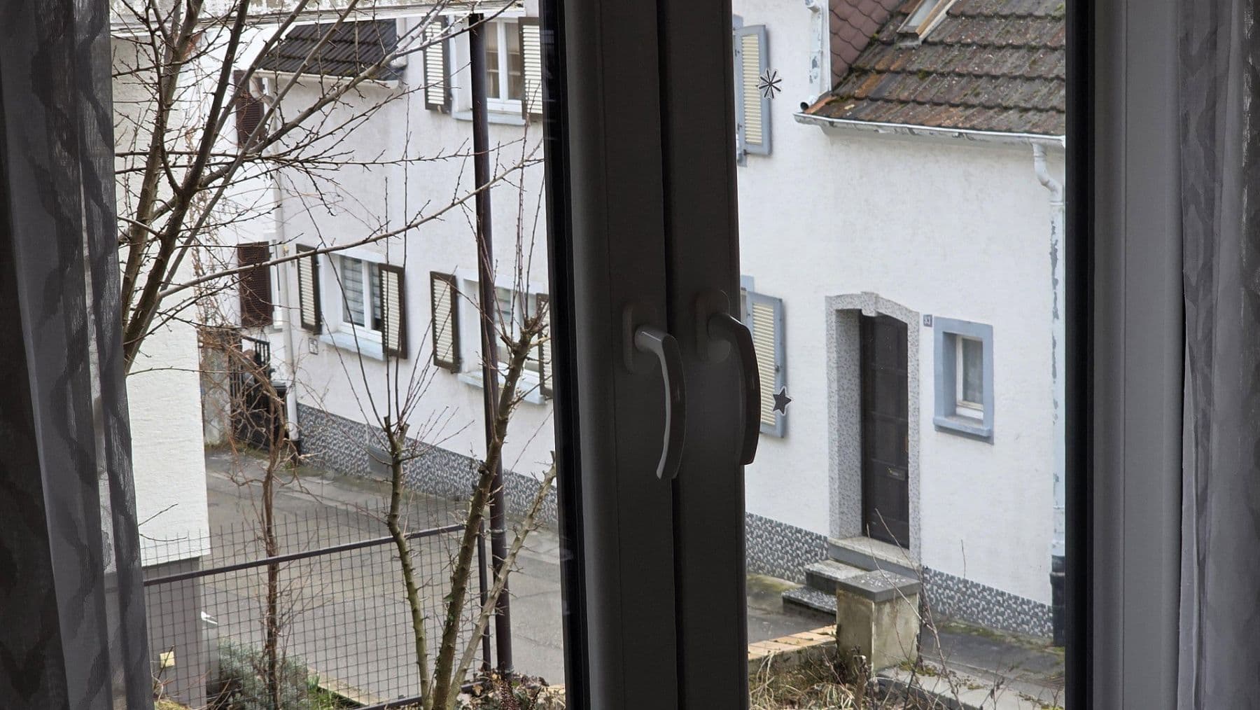 Prodej domu 96 m², pozemek 380 m², Neustadt an der Weinstraße, Porýní-Falc Prodej domu 96 m², pozemek 380 m², Neustadt an der Weinstraße, Porýní-Falc