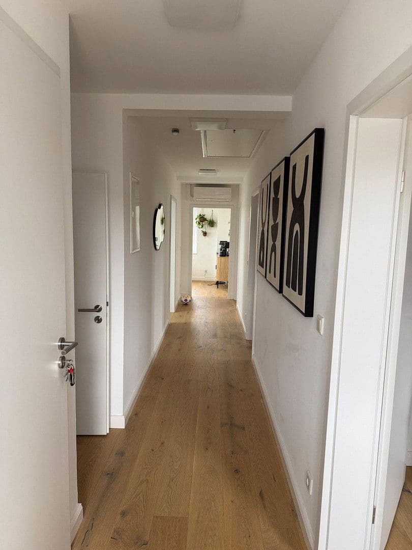Pronájem bytu 3+1 83 m², Nieder-Olm, Porýní-Falc Pronájem bytu 3+1 83 m², Nieder-Olm, Porýní-Falc