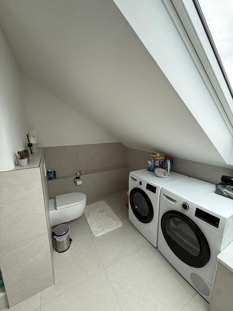 Pronájem bytu 3+1 83 m², Nieder-Olm, Porýní-Falc Pronájem bytu 3+1 83 m², Nieder-Olm, Porýní-Falc