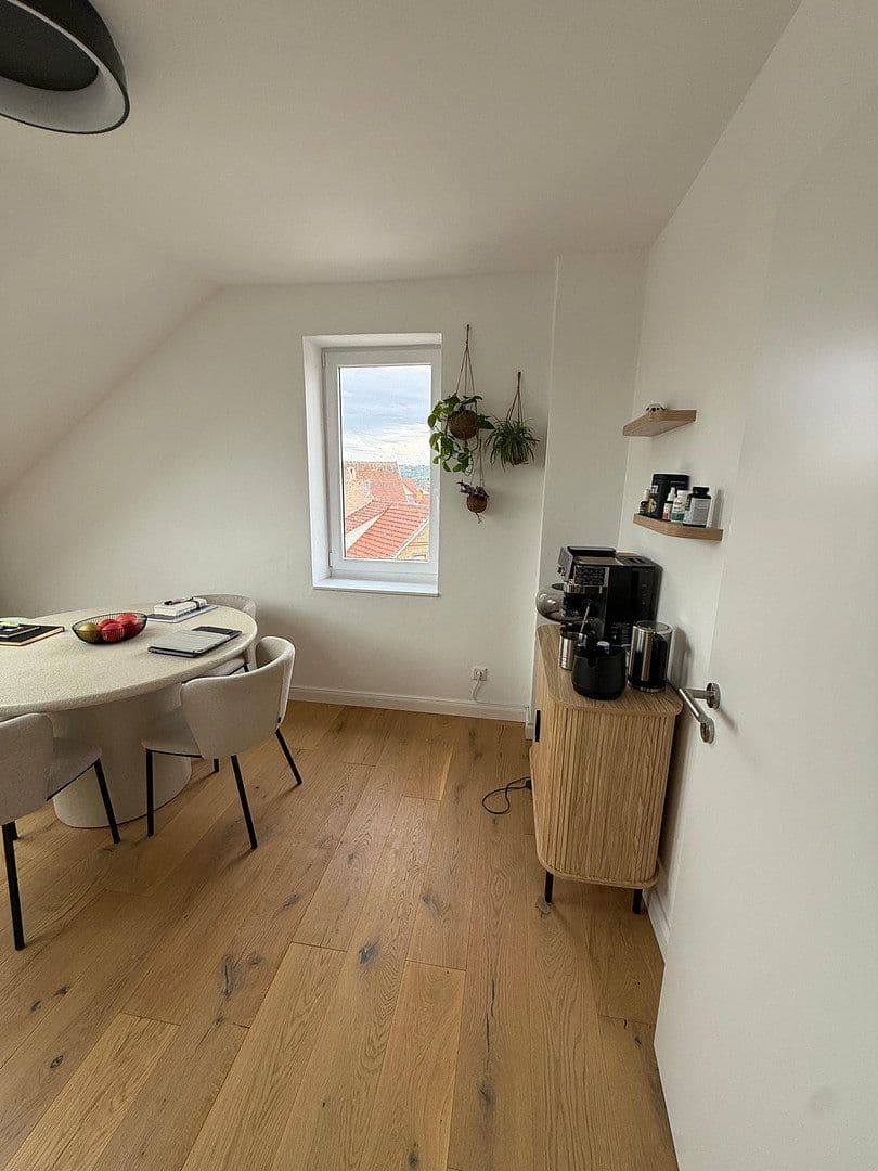 Pronájem bytu 3+1 83 m², Nieder-Olm, Porýní-Falc Pronájem bytu 3+1 83 m², Nieder-Olm, Porýní-Falc