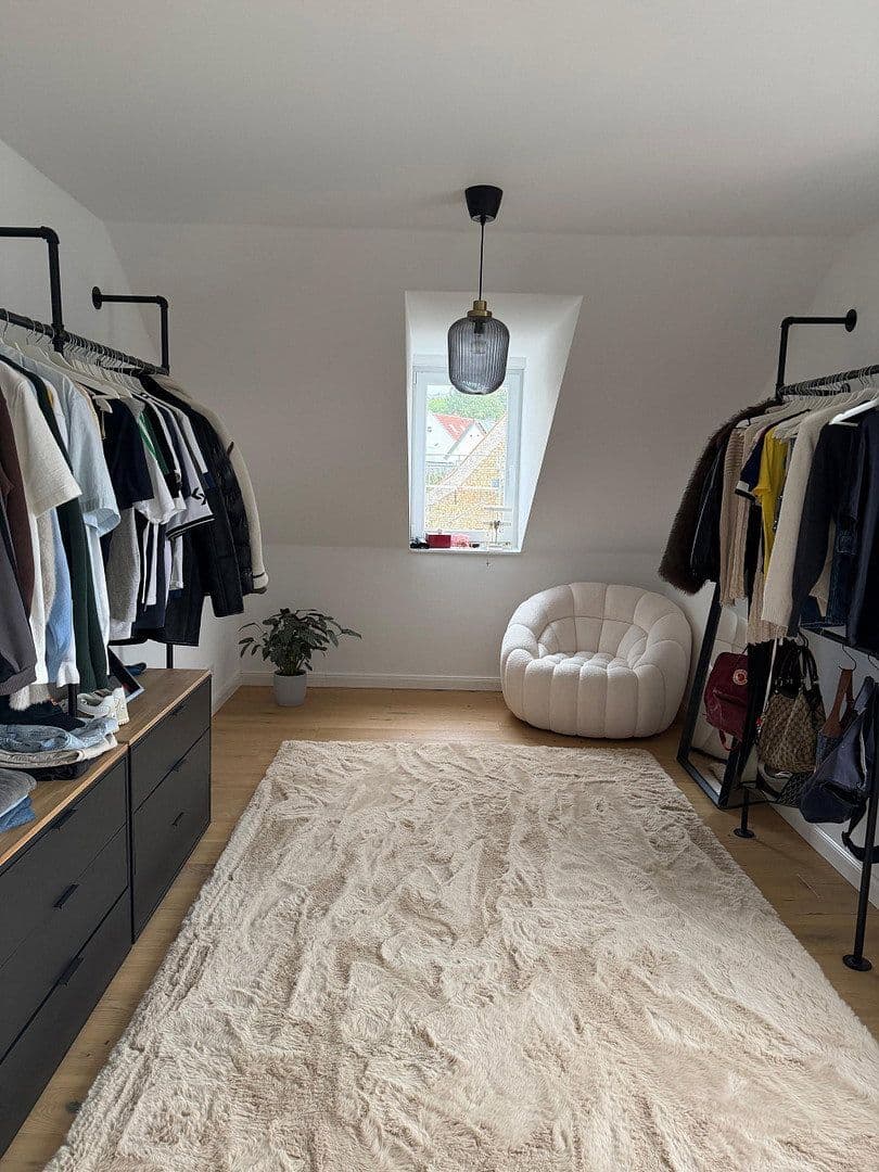 Pronájem bytu 3+1 83 m², Nieder-Olm, Porýní-Falc Pronájem bytu 3+1 83 m², Nieder-Olm, Porýní-Falc