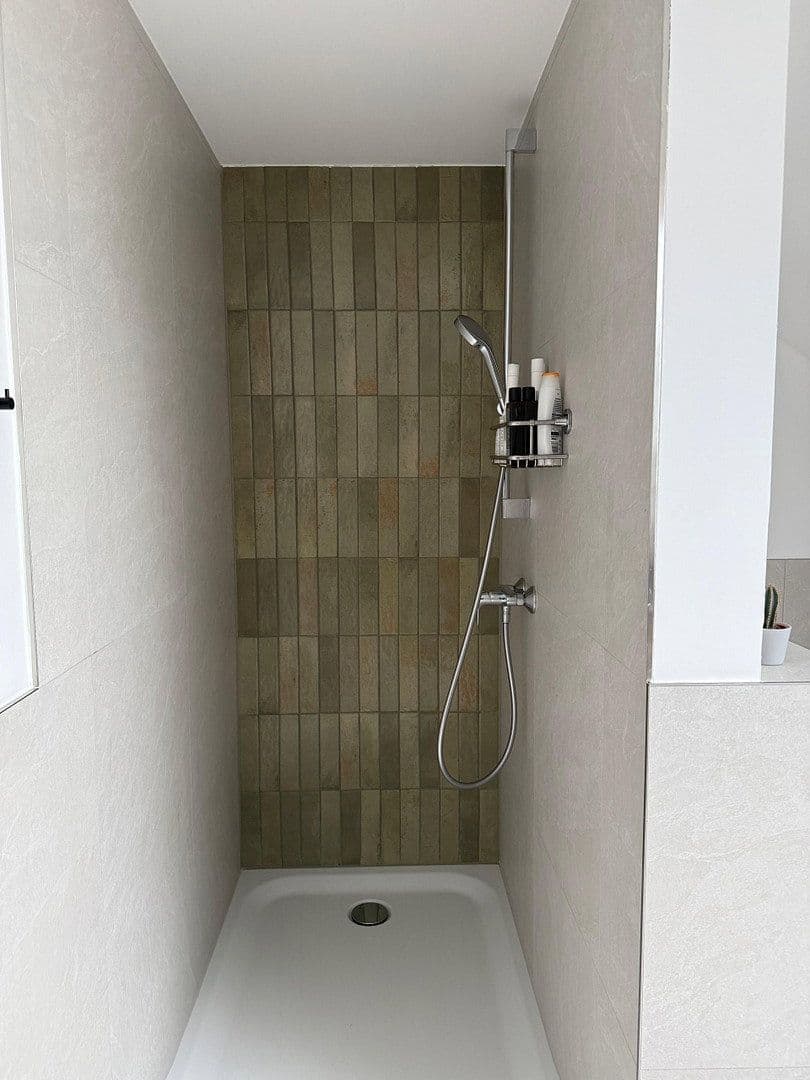 Pronájem bytu 3+1 83 m², Nieder-Olm, Porýní-Falc Pronájem bytu 3+1 83 m², Nieder-Olm, Porýní-Falc
