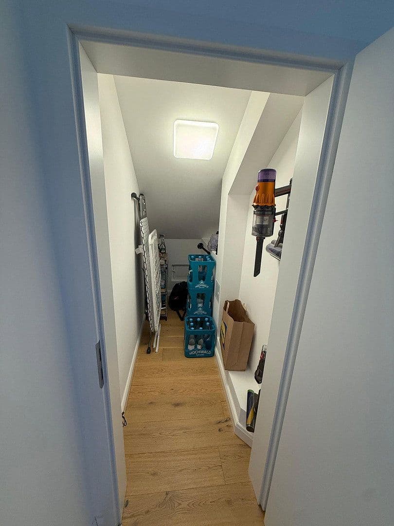 Pronájem bytu 3+1 83 m², Nieder-Olm, Porýní-Falc Pronájem bytu 3+1 83 m², Nieder-Olm, Porýní-Falc