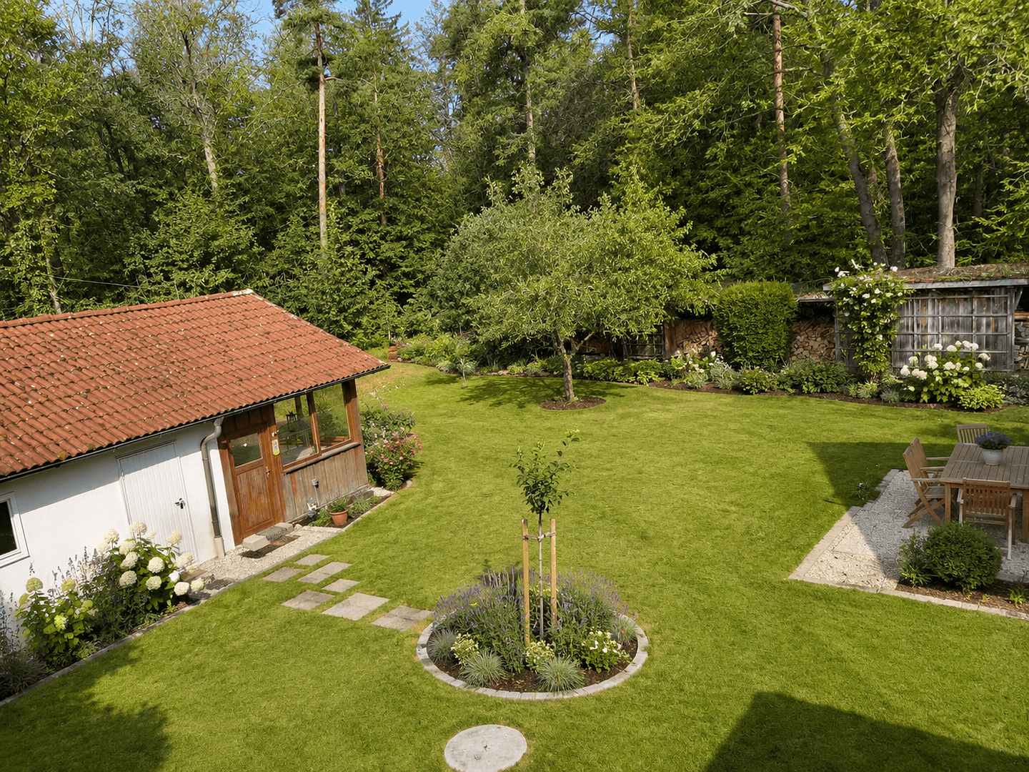 Prodej domu 250 m², pozemek 2.300 m², Emmerting, Bavorsko Prodej domu 250 m², pozemek 2.300 m², Emmerting, Bavorsko