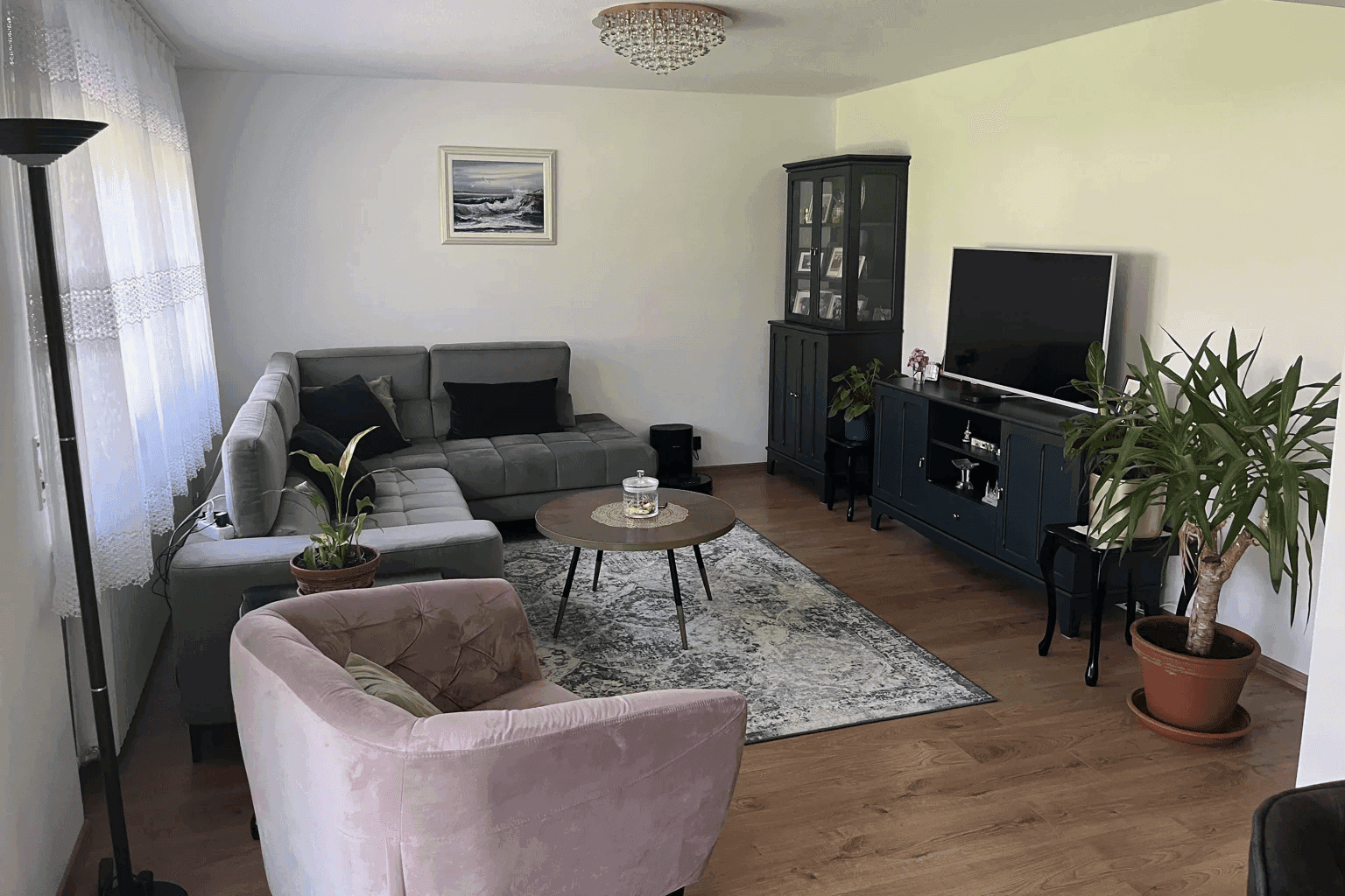 Prodej domu 147 m², pozemek 677 m², Tuttlingen, Bádensko-Württembersko Prodej domu 147 m², pozemek 677 m², Tuttlingen, Bádensko-Württembersko