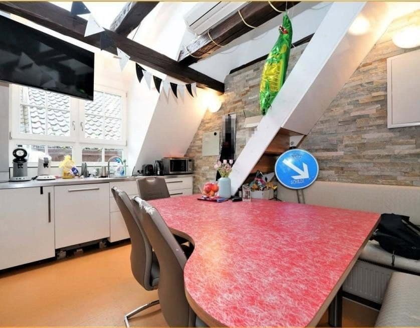 Prodej domu 336 m², pozemek 146 m², Scharfengasse 3, Künzelsau, Bádensko-Württembersko Prodej domu 336 m², pozemek 146 m², Scharfengasse 3, Künzelsau, Bádensko-Württembersko