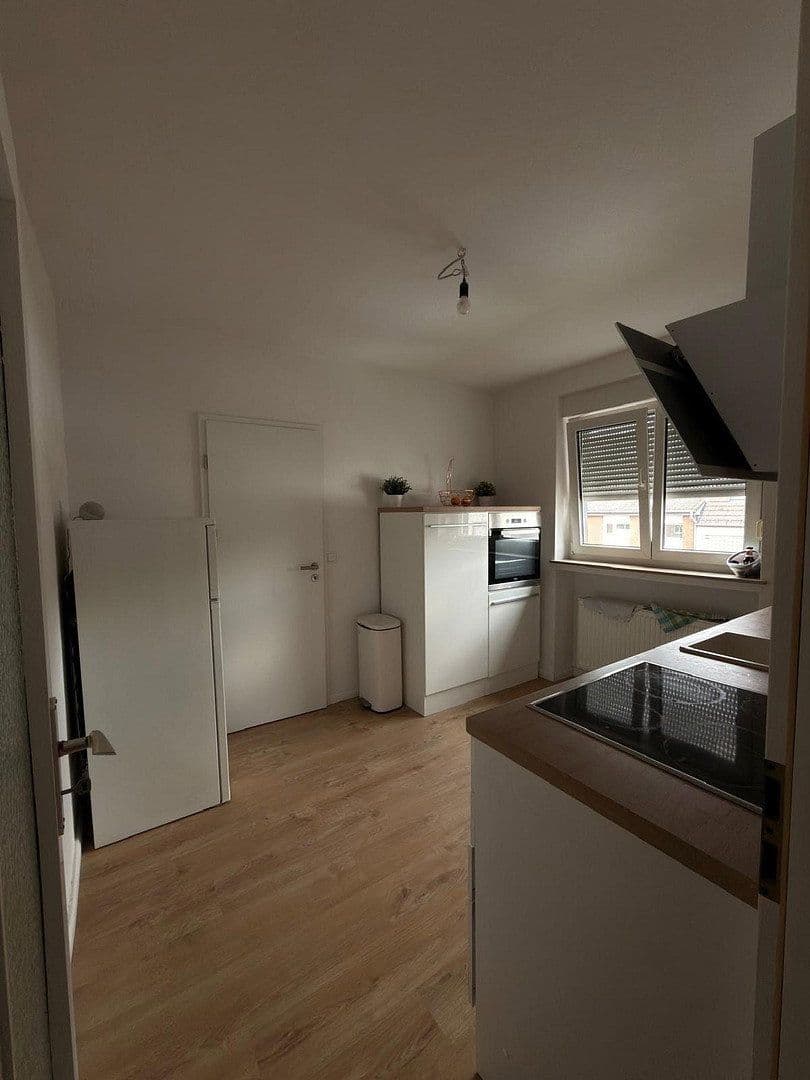 Pronájem bytu 2+1 64 m², Köln-Dünnwald, Severní Porýní-Vestfálsko Pronájem bytu 2+1 64 m², Köln-Dünnwald, Severní Porýní-Vestfálsko