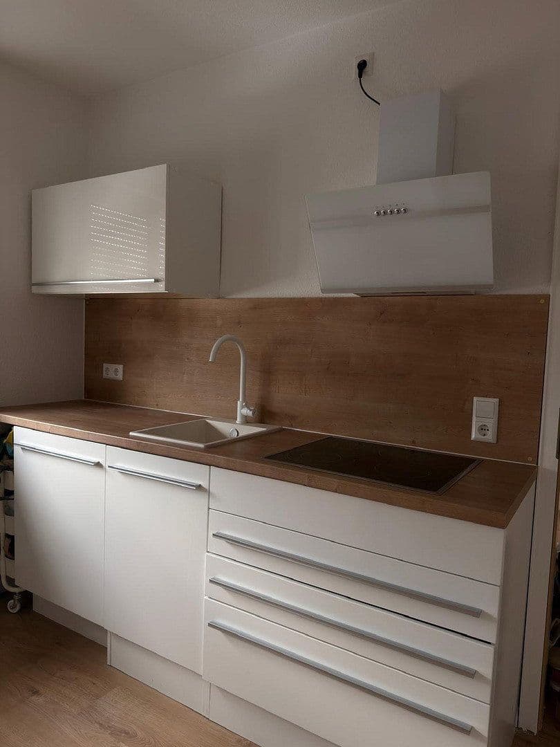 Pronájem bytu 2+1 64 m², Köln-Dünnwald, Severní Porýní-Vestfálsko Pronájem bytu 2+1 64 m², Köln-Dünnwald, Severní Porýní-Vestfálsko