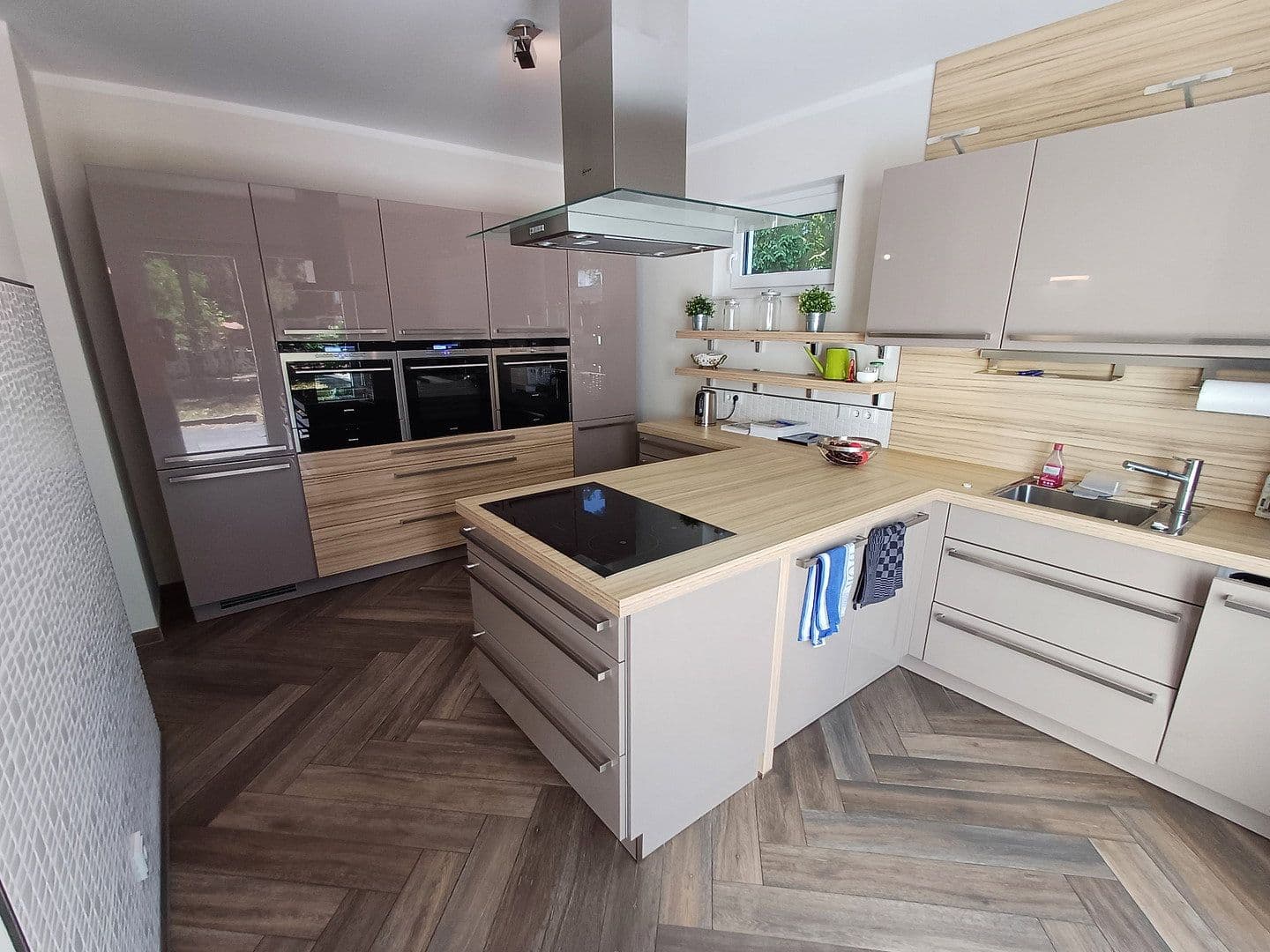 Prodej domu 240 m², pozemek 624 m², Falkensee, Braniborsko Prodej domu 240 m², pozemek 624 m², Falkensee, Braniborsko
