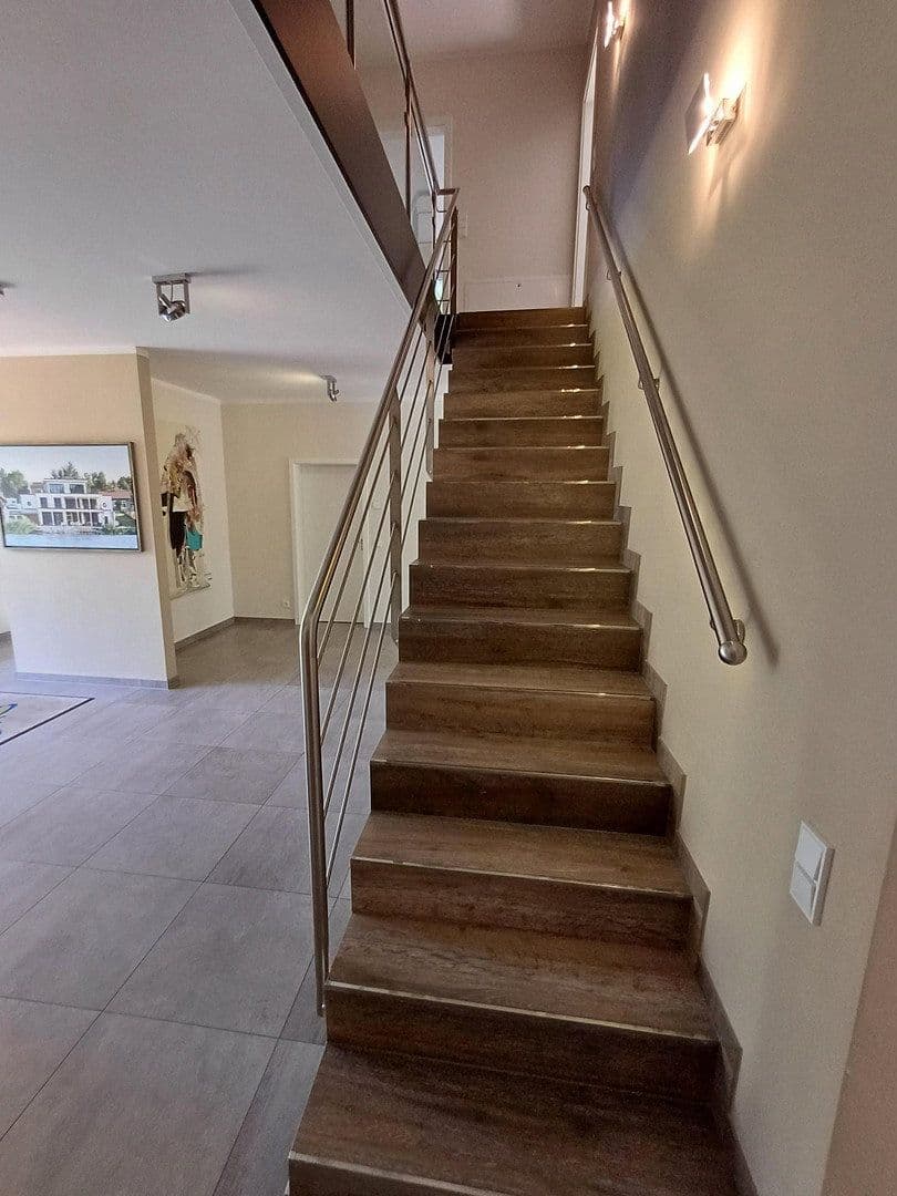 Prodej domu 240 m², pozemek 624 m², Falkensee, Braniborsko Prodej domu 240 m², pozemek 624 m², Falkensee, Braniborsko