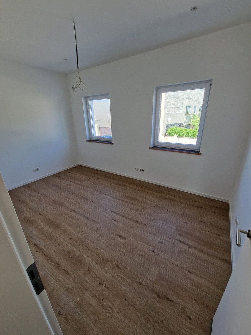 Pronájem domu 190 m², pozemek 120 m², Plaußiger Dorfstr. 24e, Leipzig, Sasko Pronájem domu 190 m², pozemek 120 m², Plaußiger Dorfstr. 24e, Leipzig, Sasko