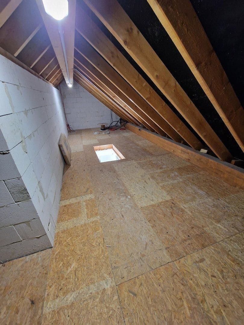 Pronájem domu 190 m², pozemek 120 m², Plaußiger Dorfstr. 24e, Leipzig, Sasko Pronájem domu 190 m², pozemek 120 m², Plaußiger Dorfstr. 24e, Leipzig, Sasko