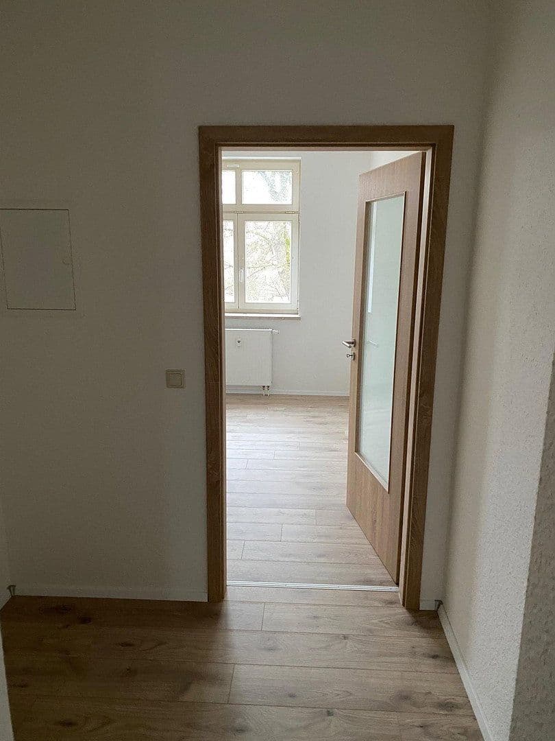 Pronájem bytu 2+1 58 m², Bahnhofstraße 4, Reichenbach, Sasko Pronájem bytu 2+1 58 m², Bahnhofstraße 4, Reichenbach, Sasko