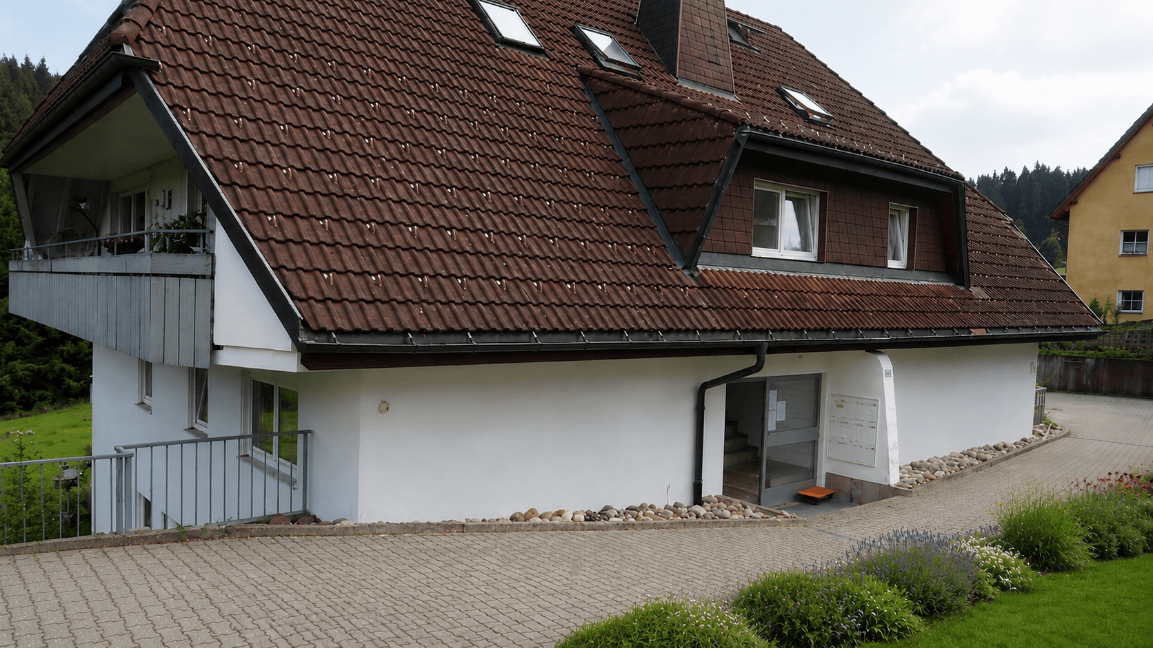 Pronájem bytu 3+1 75 m², Glaserweg 10, Steinbach am Wald, Bavorsko Pronájem bytu 3+1 75 m², Glaserweg 10, Steinbach am Wald, Bavorsko