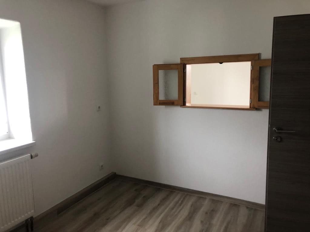 Pronájem bytu 3+kk 81 m², Siedlung 17 und 18, Deggendorf, Bavorsko Pronájem bytu 3+kk 81 m², Siedlung 17 und 18, Deggendorf, Bavorsko