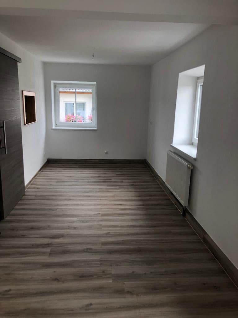 Pronájem bytu 3+kk 81 m², Siedlung 17 und 18, Deggendorf, Bavorsko Pronájem bytu 3+kk 81 m², Siedlung 17 und 18, Deggendorf, Bavorsko