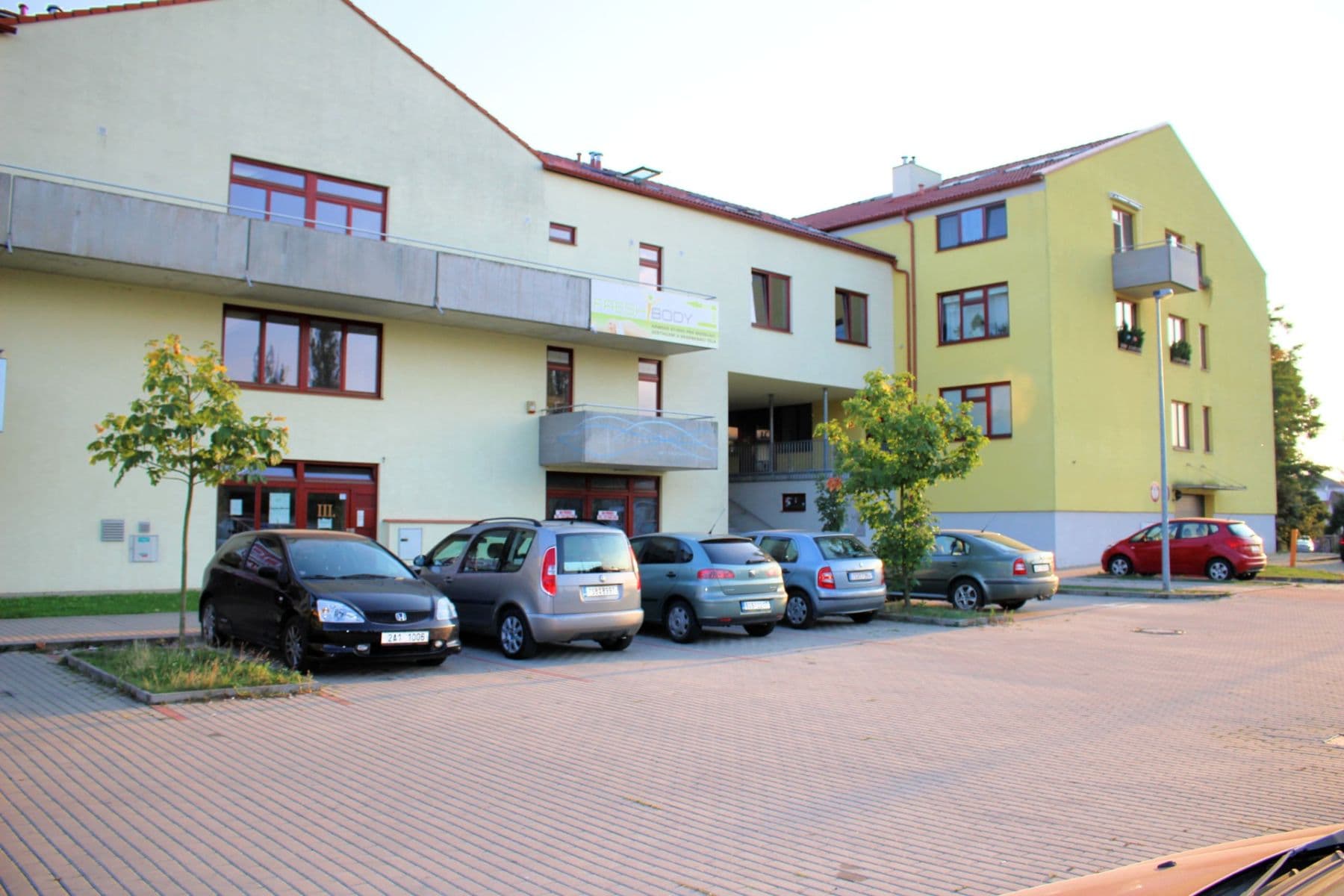 Pronájem bytu 2+kk 77 m², Mladých Běchovic, Praha, Praha Pronájem bytu 2+kk 77 m², Mladých Běchovic, Praha, Praha