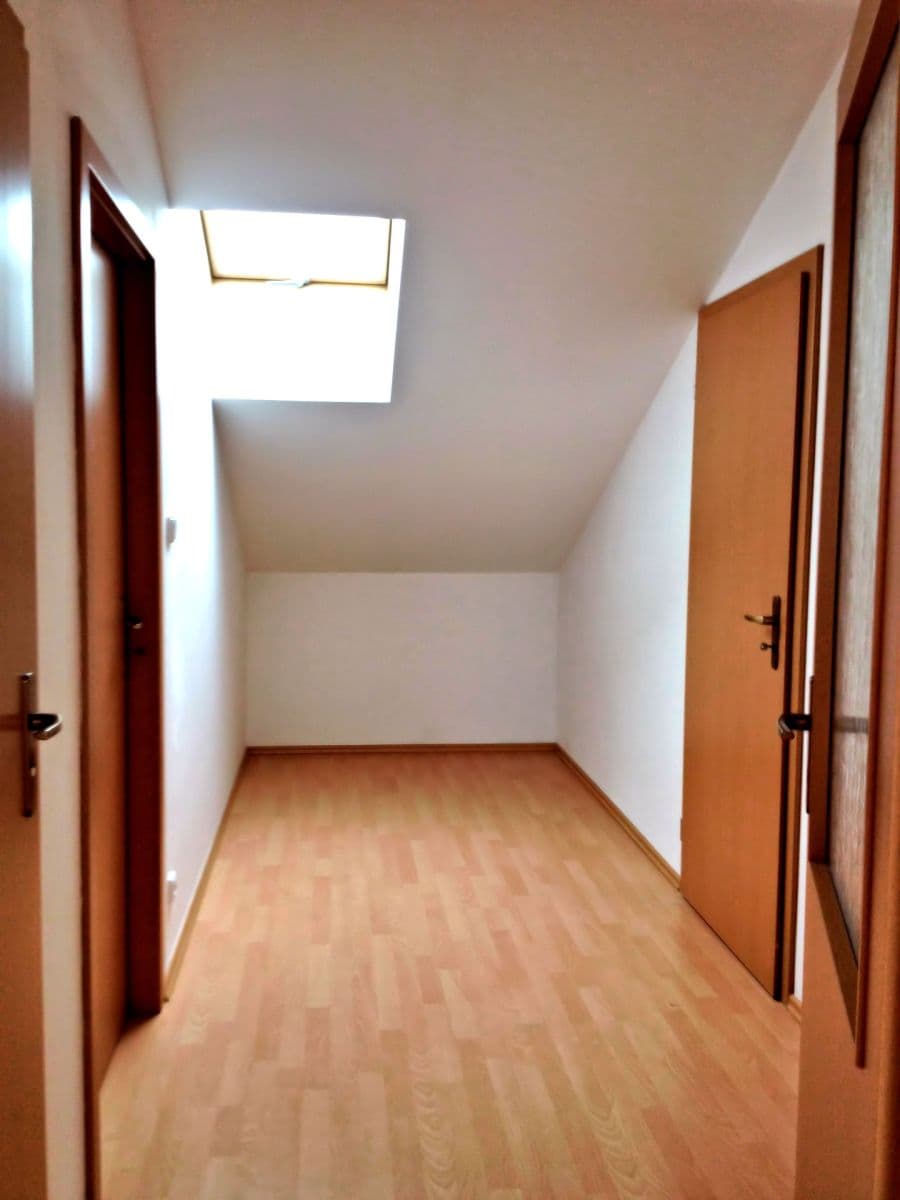 Pronájem bytu 2+kk 77 m², Mladých Běchovic, Praha, Praha Pronájem bytu 2+kk 77 m², Mladých Běchovic, Praha, Praha