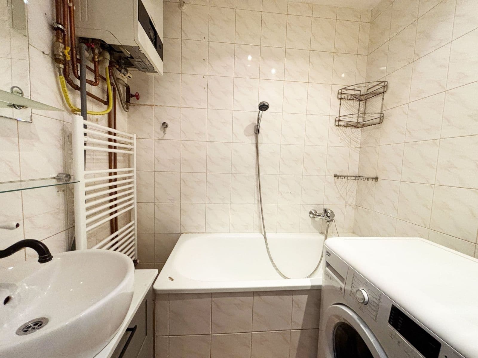 Pronájem bytu 1+1 48 m², Chrudimská, Praha, Praha Pronájem bytu 1+1 48 m², Chrudimská, Praha, Praha