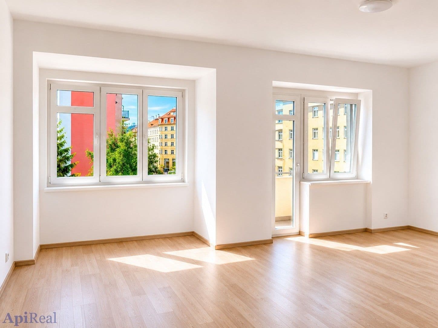 Prodej bytu 2+1 69 m², Kloboučnická, Praha, Praha Prodej bytu 2+1 69 m², Kloboučnická, Praha, Praha