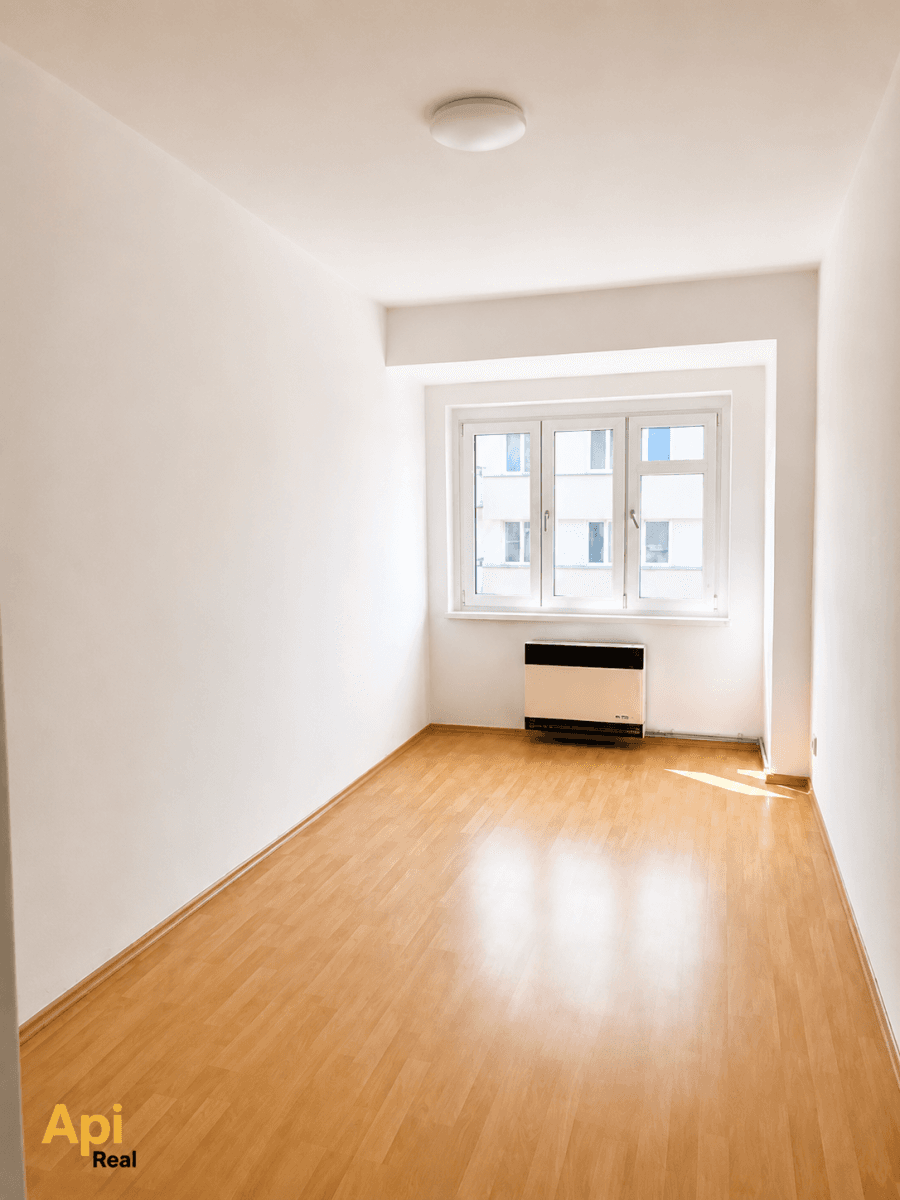 Prodej bytu 2+kk 55 m², Kloboučnická, Praha, Praha Prodej bytu 2+kk 55 m², Kloboučnická, Praha, Praha