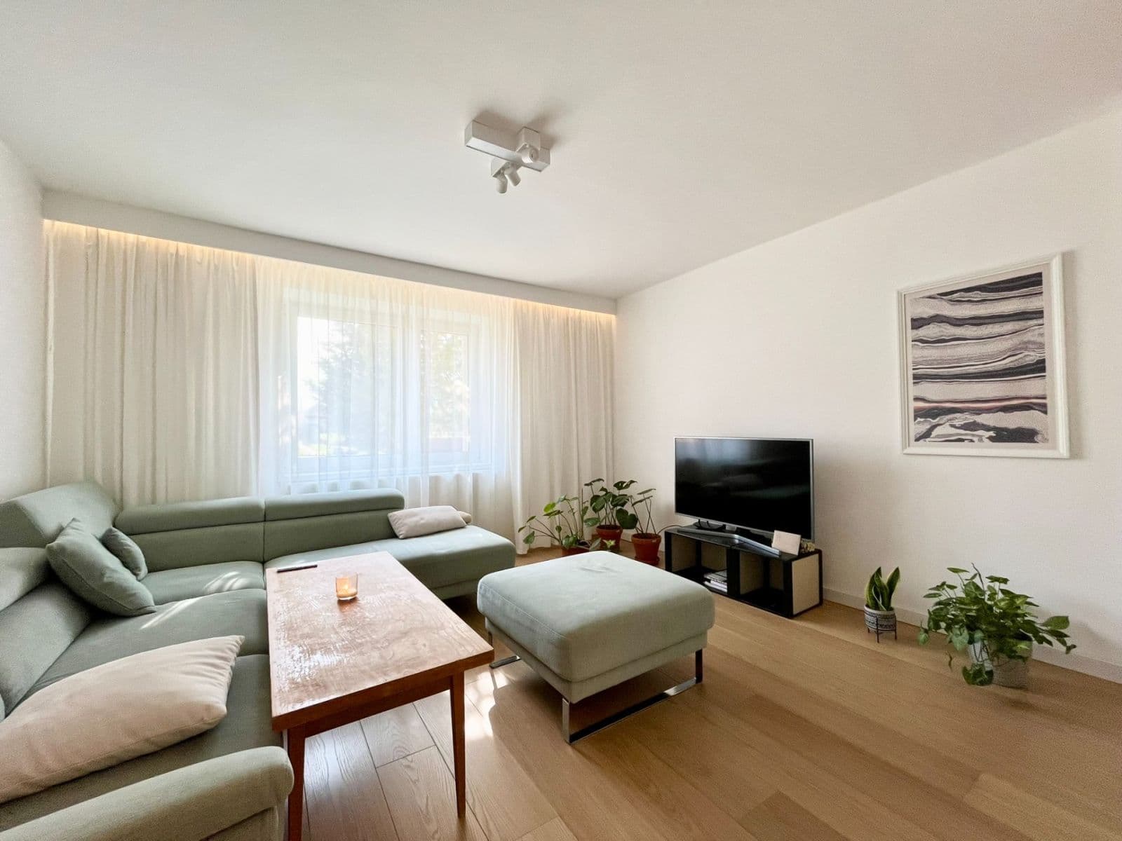 Pronájem bytu 3+1 80 m², J. Hollého, Dolné Kočkovce, Trenčiansky kraj Pronájem bytu 3+1 80 m², J. Hollého, Dolné Kočkovce, Trenčiansky kraj