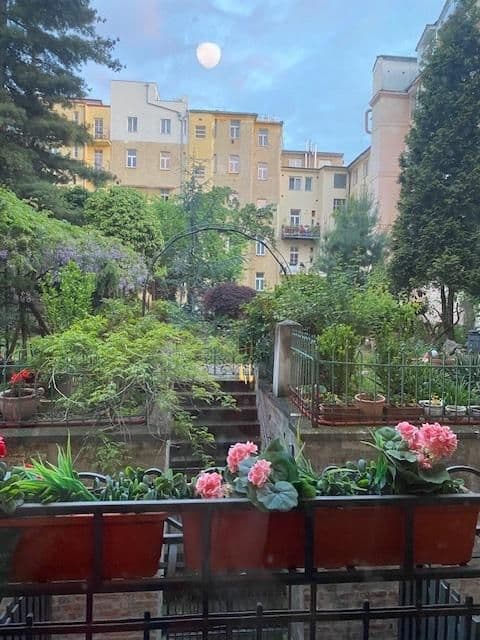Pronájem bytu 2+1 70 m², Moravská, Praha, Praha Pronájem bytu 2+1 70 m², Moravská, Praha, Praha