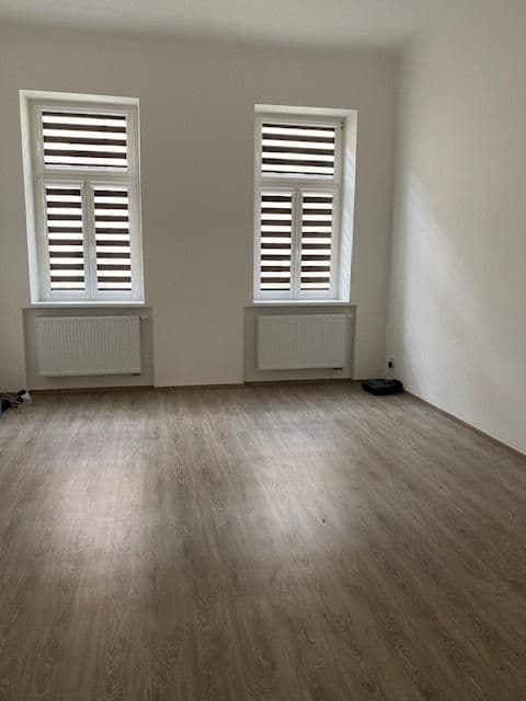 Pronájem bytu 2+1 70 m², Moravská, Praha, Praha Pronájem bytu 2+1 70 m², Moravská, Praha, Praha