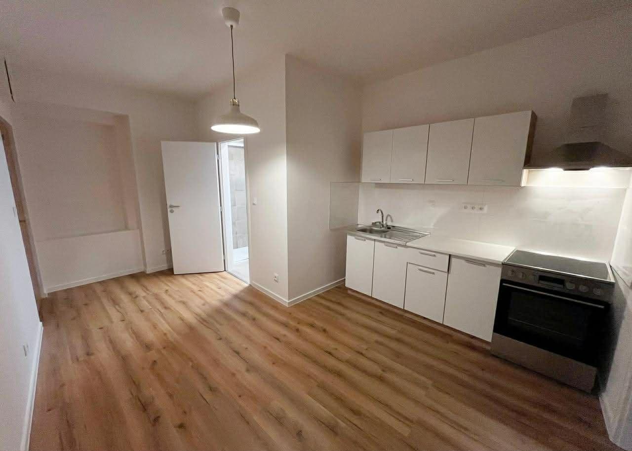 Pronájem bytu 2+kk 40 m², Na Zlíchově, Praha, Praha Pronájem bytu 2+kk 40 m², Na Zlíchově, Praha, Praha